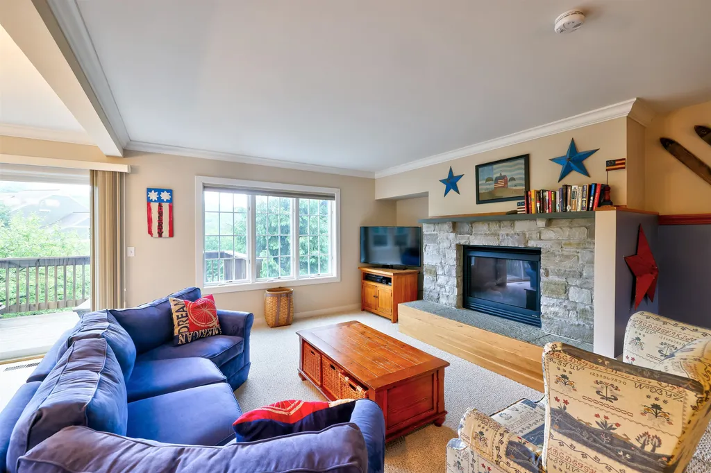 654a Topnotch Drive Stowe VT 05672