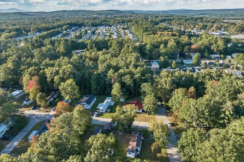 2 Dawn Drive Concord NH 03303