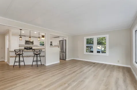 2 Dawn Drive Concord NH 03303