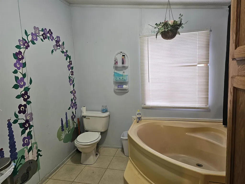 38 Hillview Circle Charlestown NH 03603