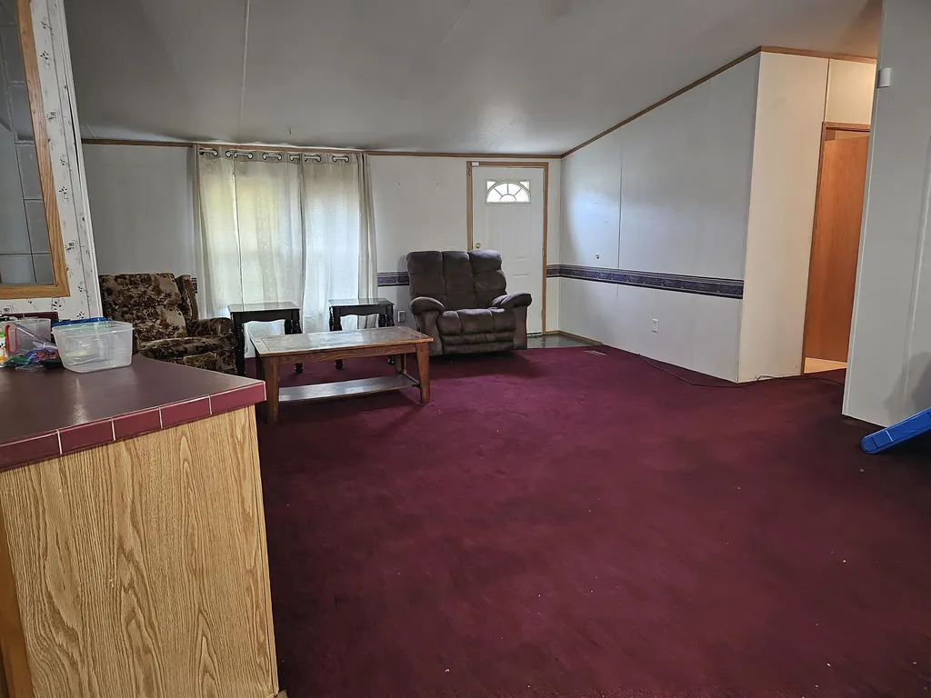 38 Hillview Circle Charlestown NH 03603