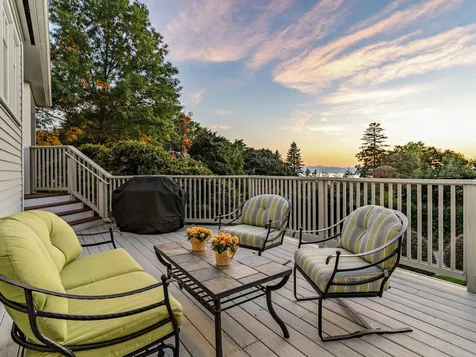 58 Deforest Road Burlington VT 05401