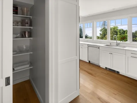 58 Deforest Road Burlington VT 05401
