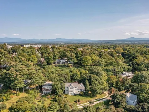 58 Deforest Road Burlington VT 05401