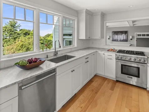 58 Deforest Road Burlington VT 05401