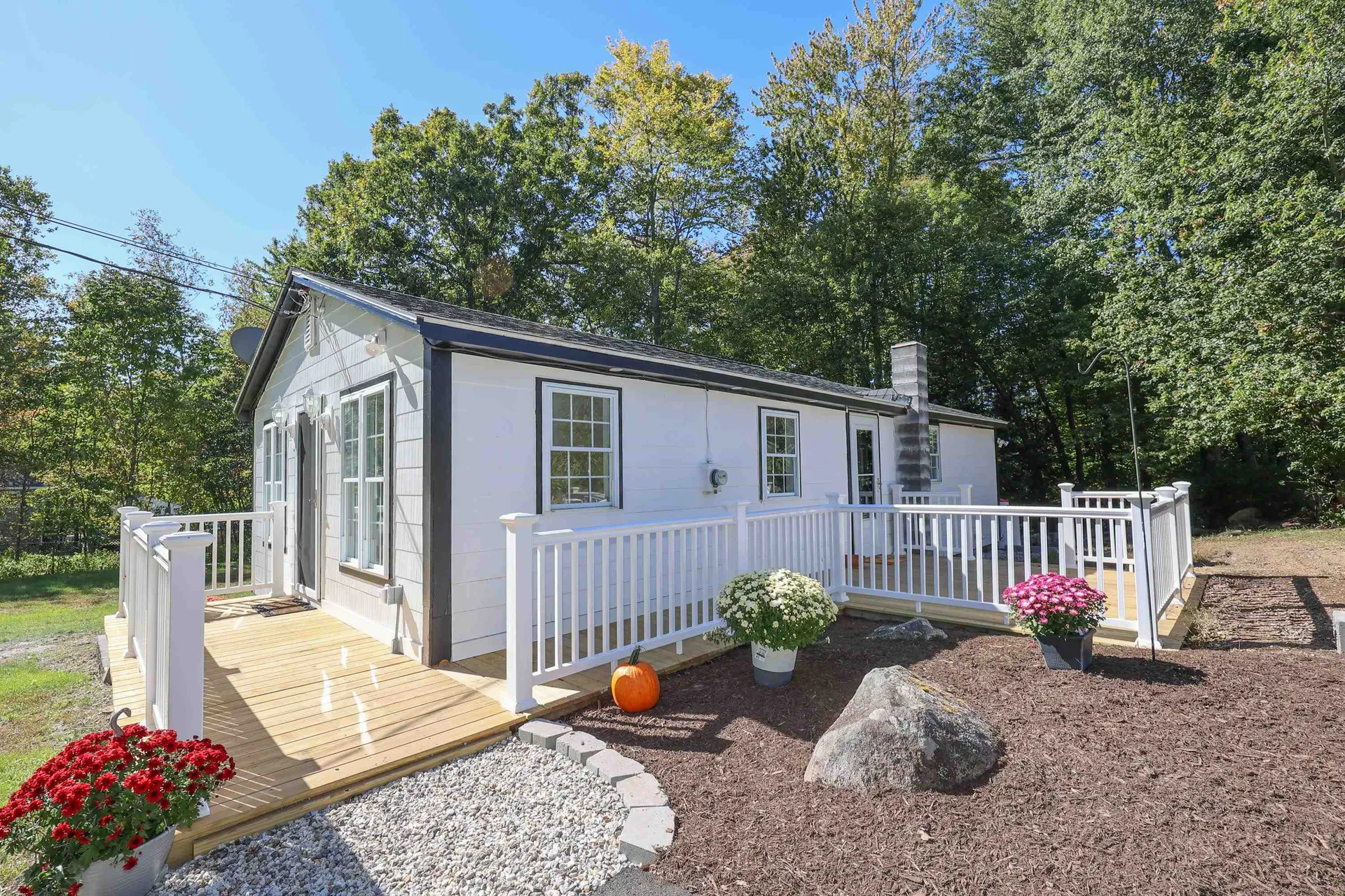 24 Hilda Avenue Derry NH 03038