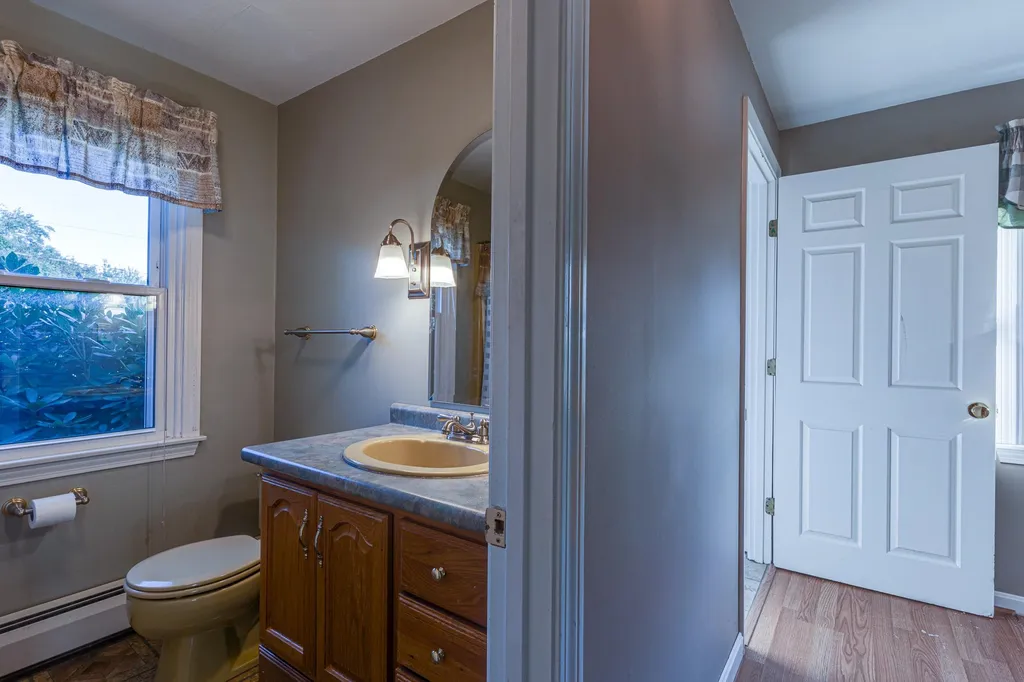 8 Hillcrest Drive Dover NH 03820