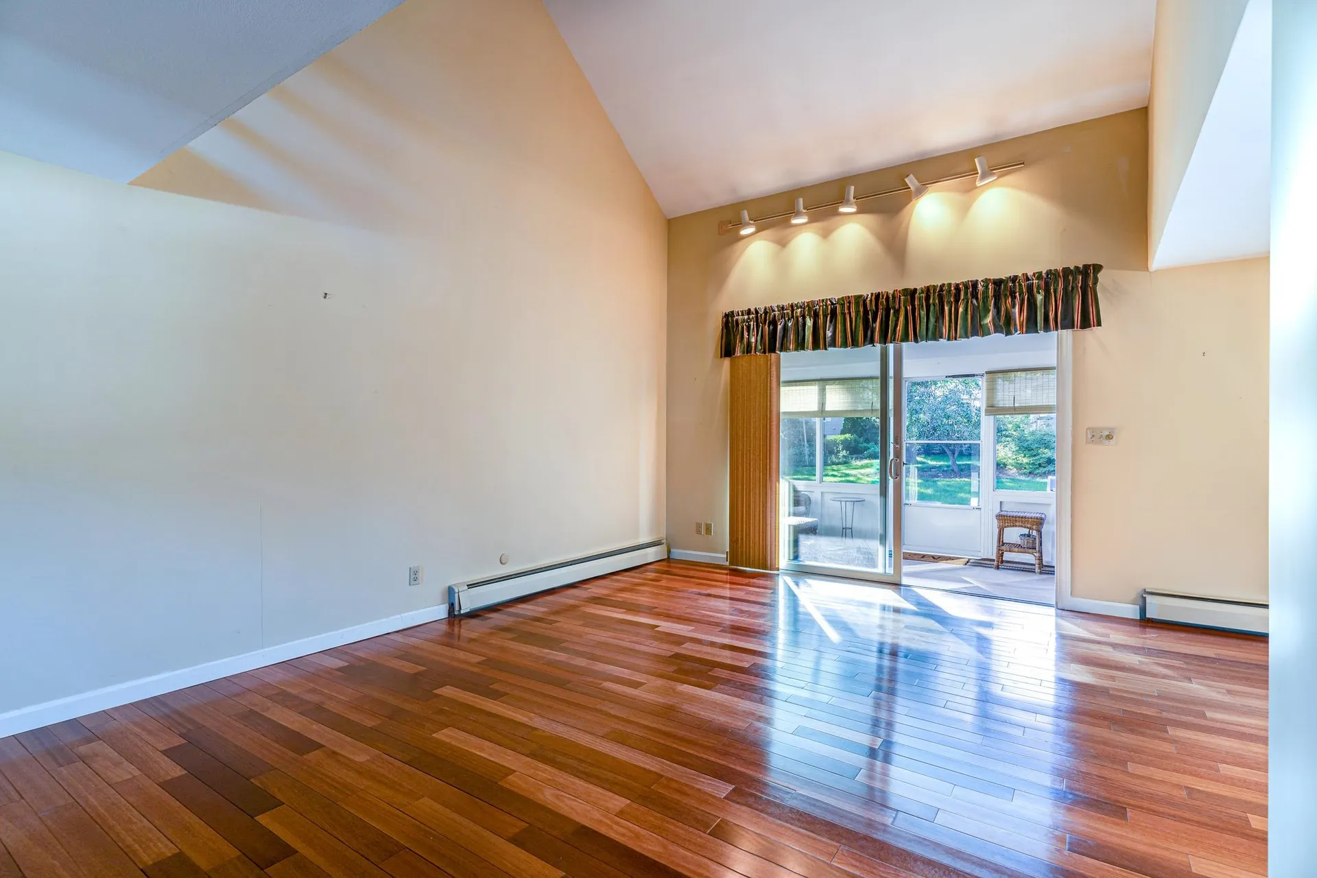 8 Hillcrest Drive Dover NH 03820