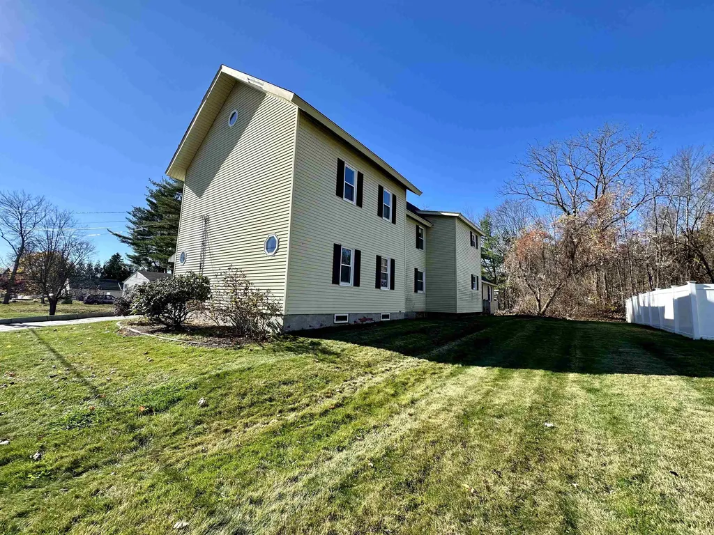 70 Grant Street Manchester NH 03104