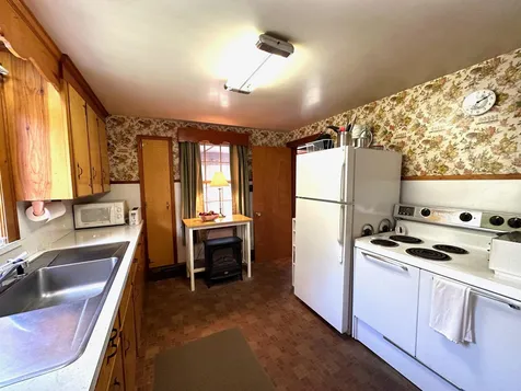 27 Verdun Avenue Portsmouth NH 03801