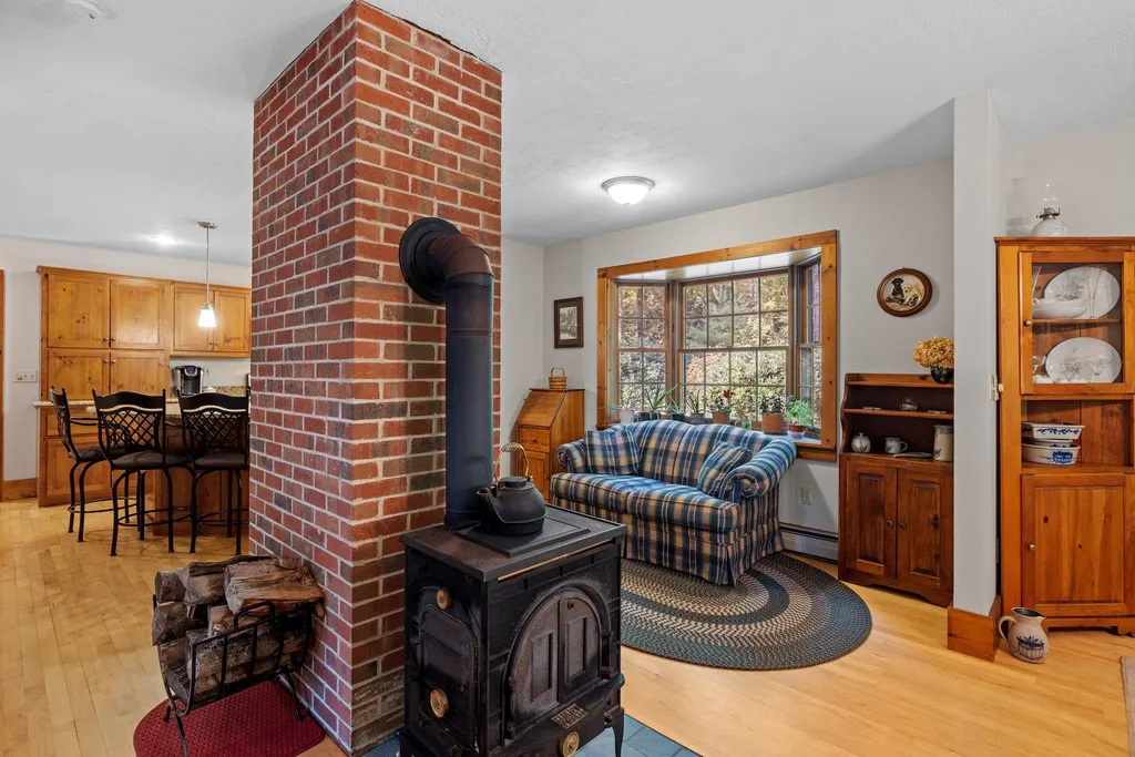461 Shaker Road Concord NH 03301