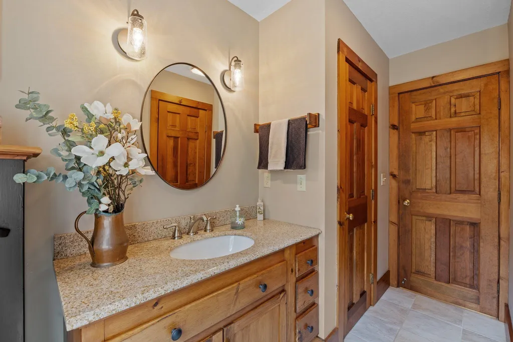 461 Shaker Road Concord NH 03301