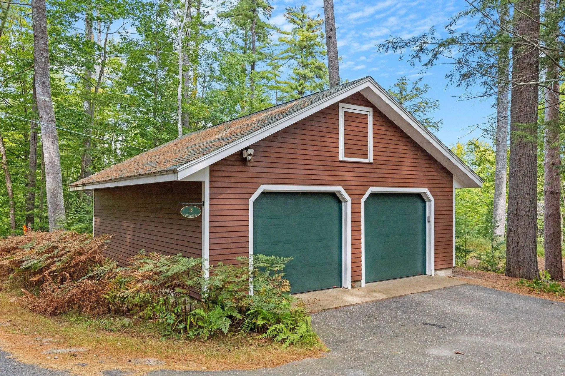 18 Oak Island Road Meredith NH 03253