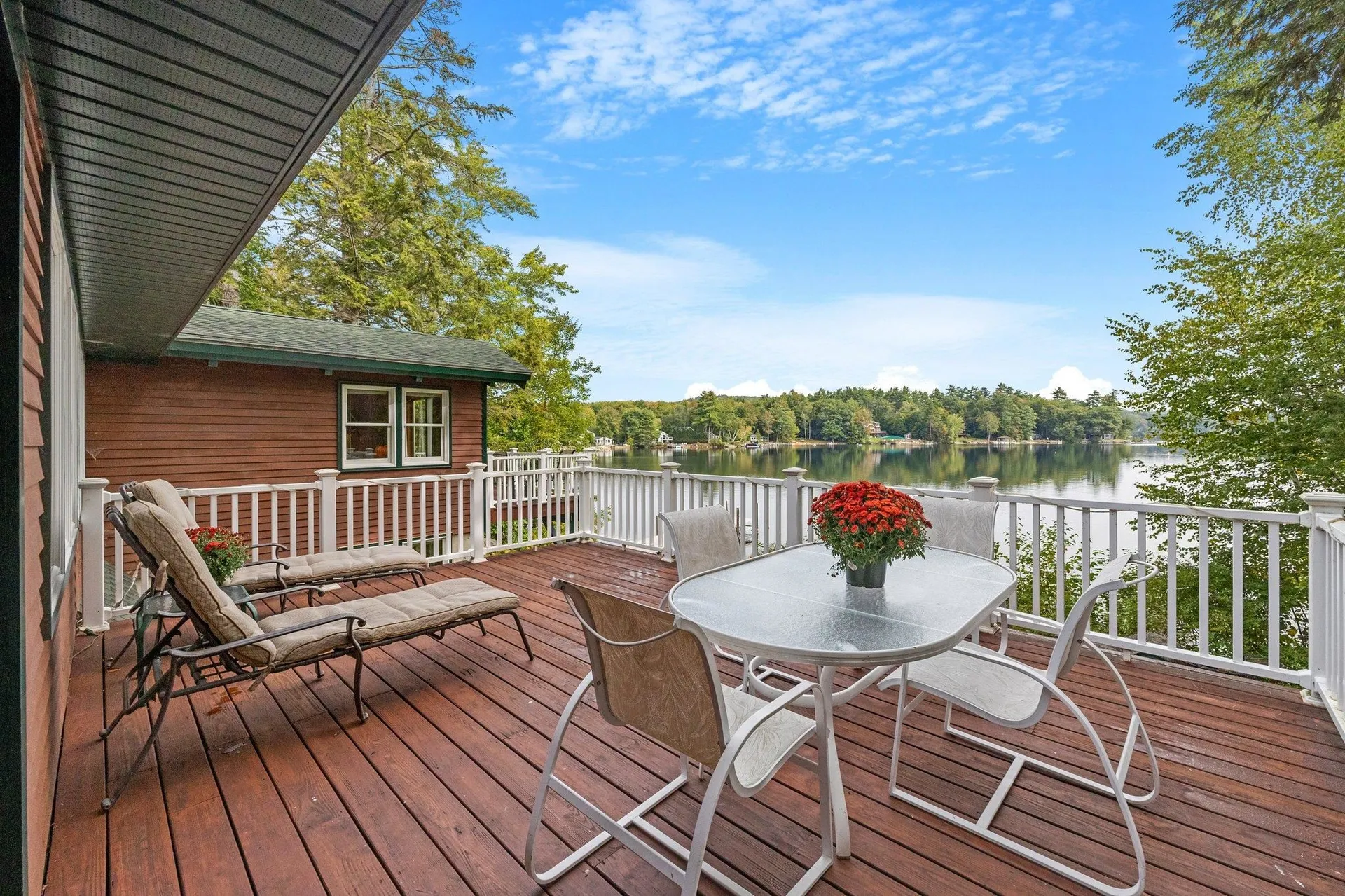 18 Oak Island Road Meredith NH 03253