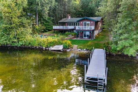 18 Oak Island Road Meredith NH 03253