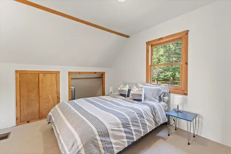 288 Deerwood Hill Road Londonderry VT 05155