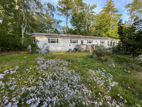 1454 Passaconaway Road Albany NH 03818