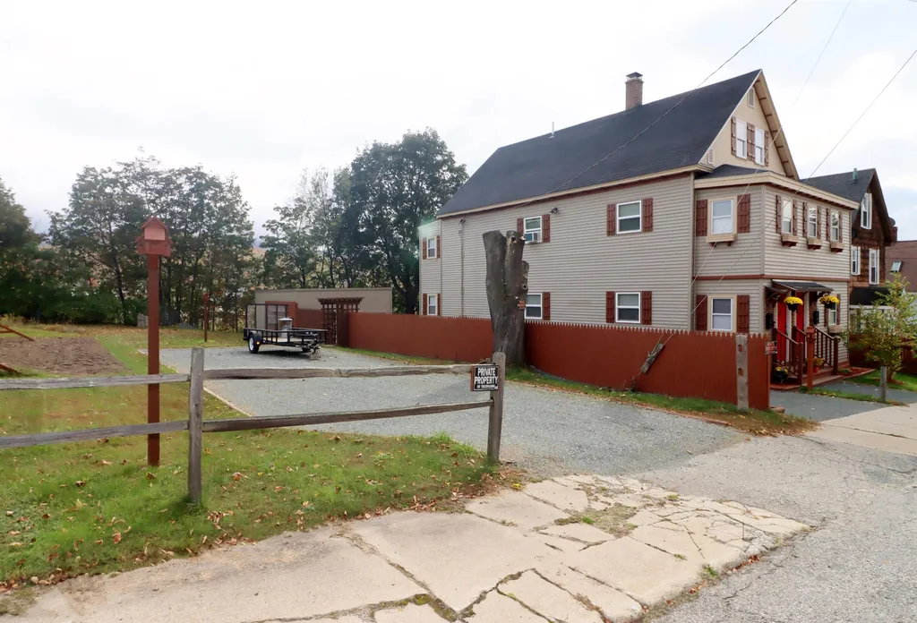 42-44 Ottawa Street Berlin NH 03570