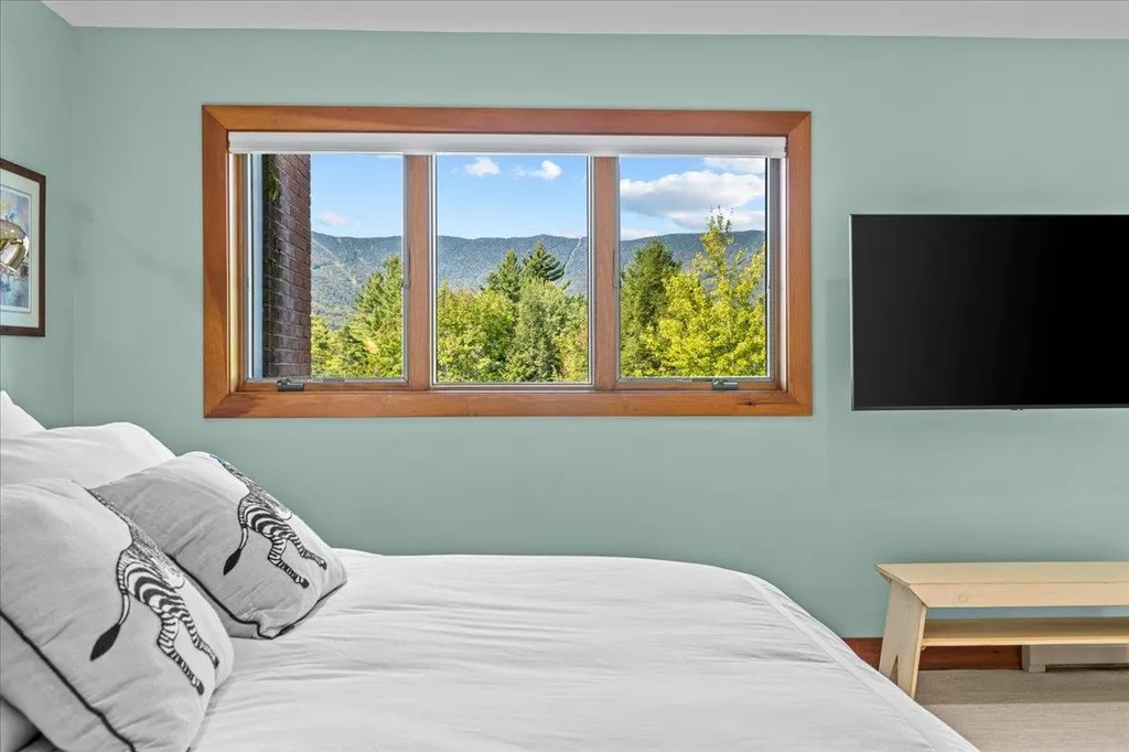 13 Meadow Lane Warren VT 05674