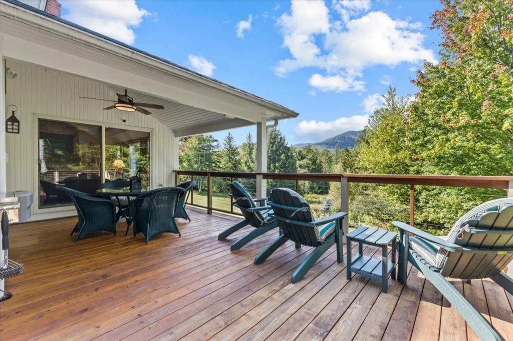 13 Meadow Lane Warren VT 05674