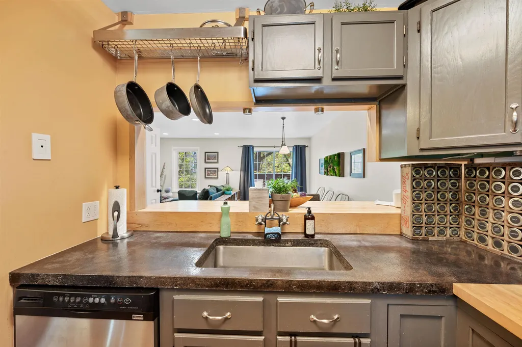 101 Farr Road Richmond VT 05477