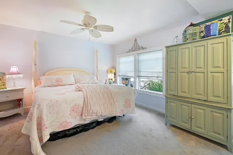 27 Granite Drive North Hampton NH 03862