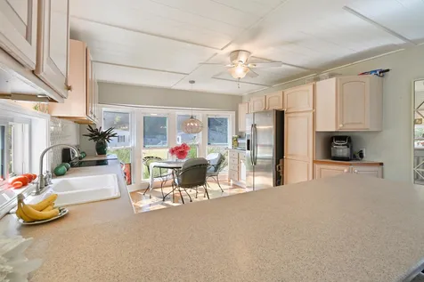27 Granite Drive North Hampton NH 03862