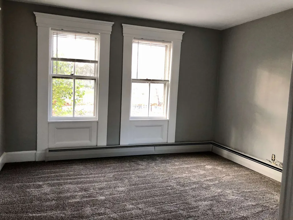 9 Park Street Wilton NH 03086