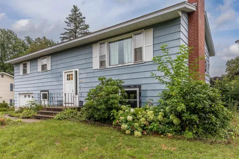 106 Lindale Street Colchester VT 05446