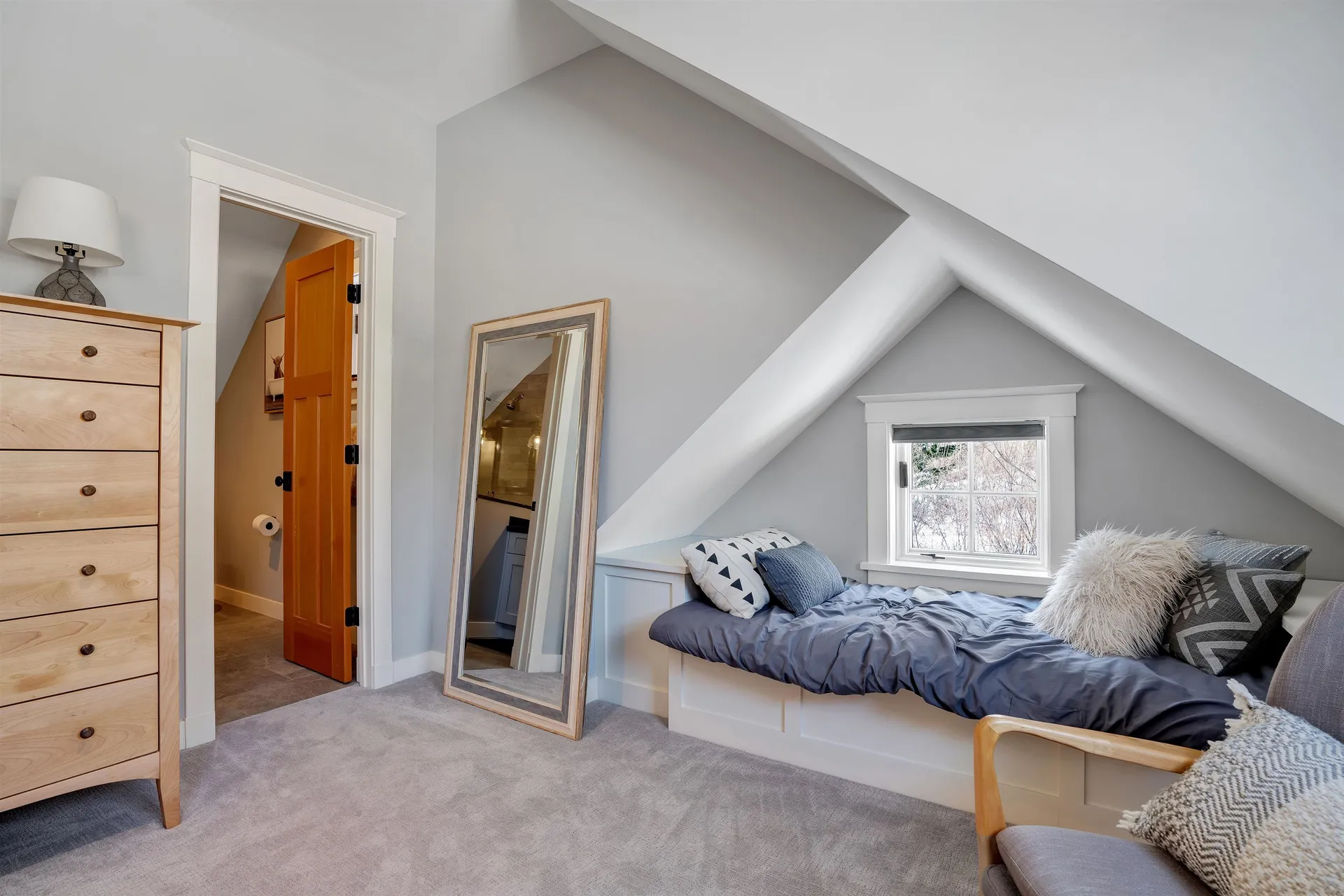 13B River Street Woodstock VT 05091
