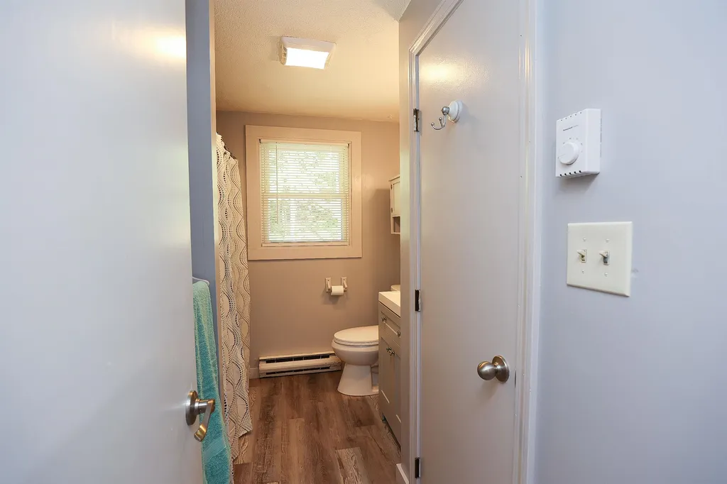 126 Walnut Hill Road Derry NH 03038