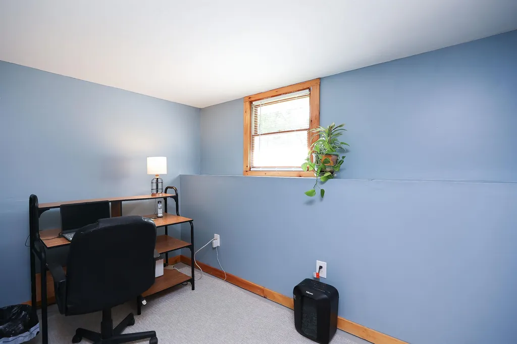126 Walnut Hill Road Derry NH 03038