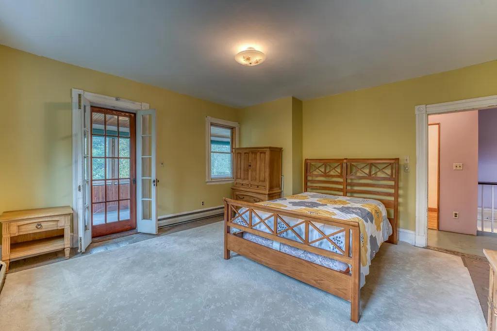 25 Thompson Street Ashland NH 03217