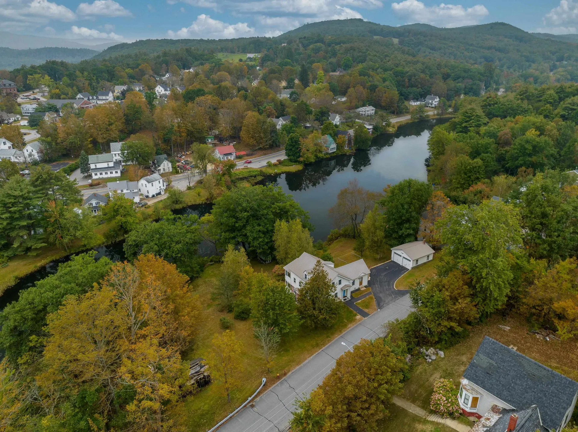 25 Thompson Street Ashland NH 03217