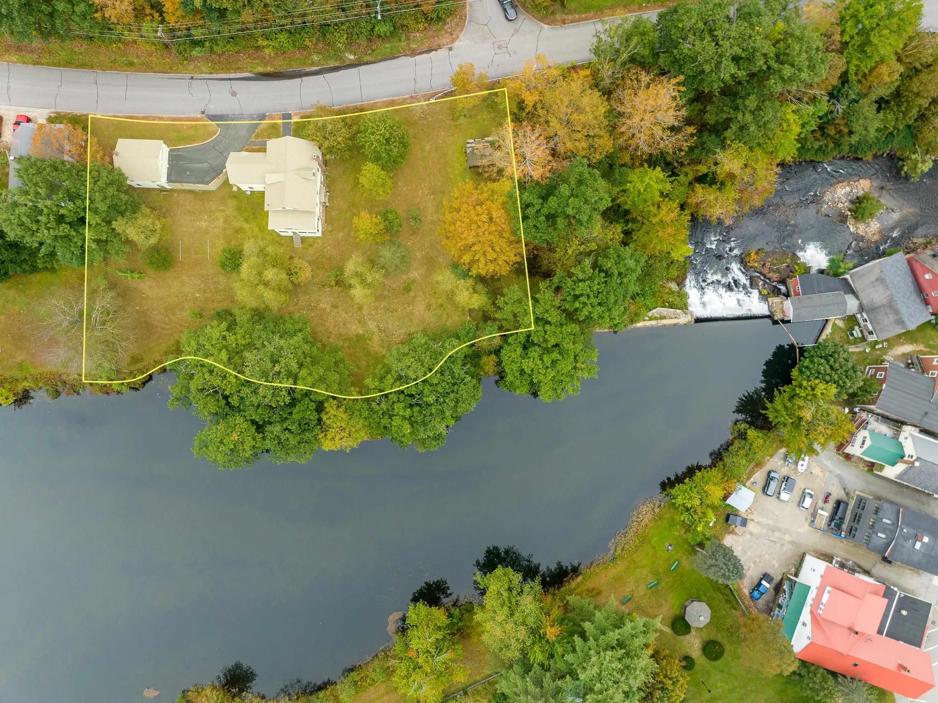 25 Thompson Street Ashland NH 03217