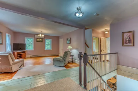 25 Thompson Street Ashland NH 03217