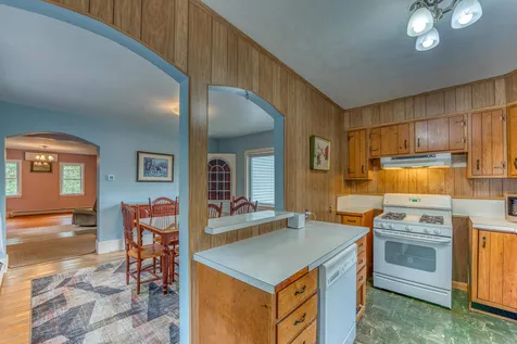 25 Thompson Street Ashland NH 03217
