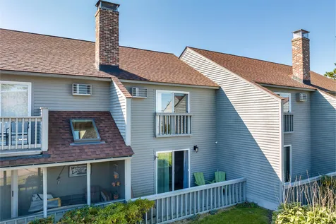 60 Weirs Road Gilford NH 03249