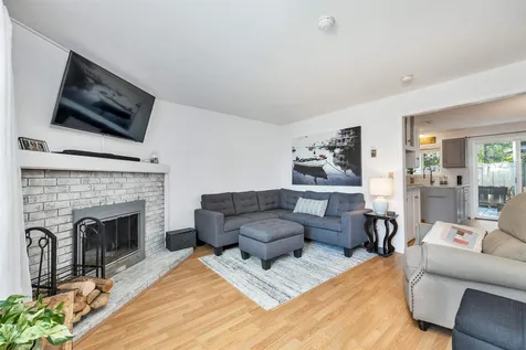 60 Weirs Road Gilford NH 03249