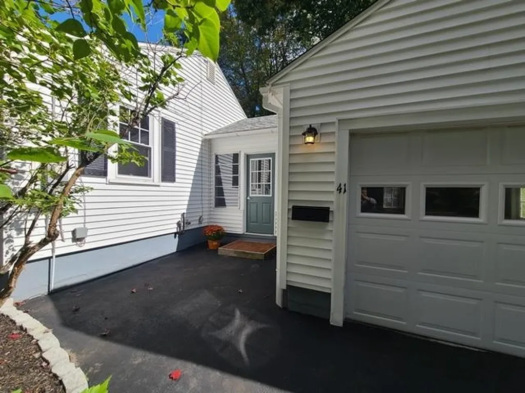 41 Billings Avenue Keene NH 03431