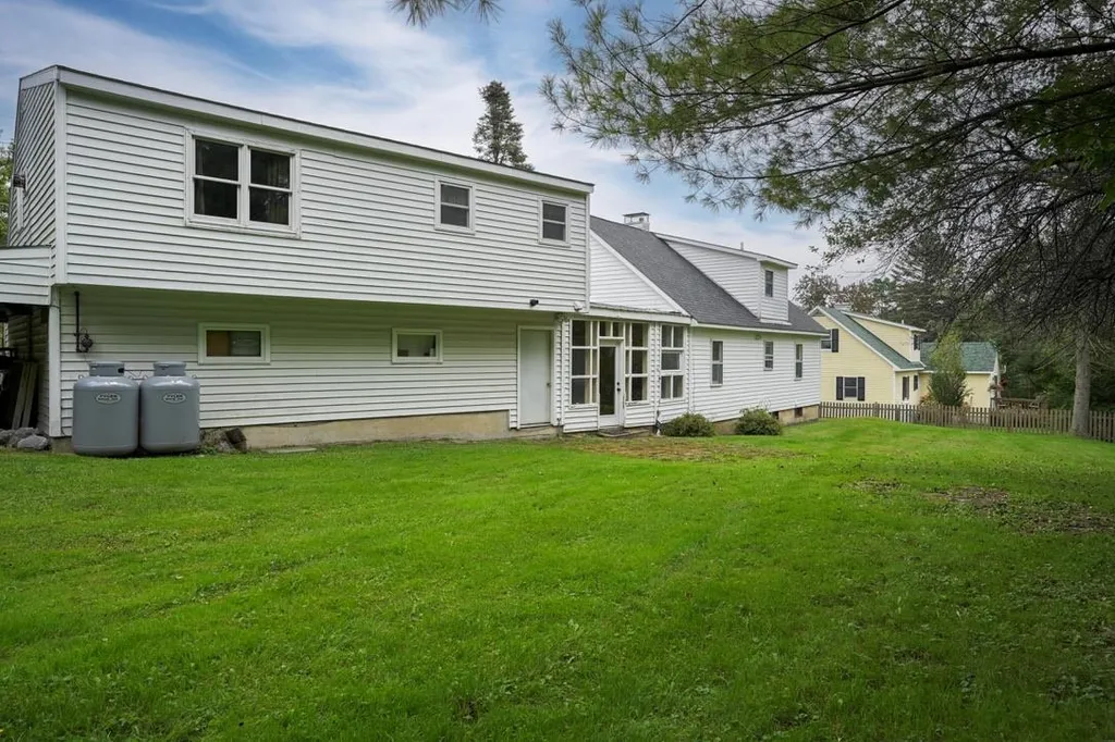 57 Colonial Drive Middlebury VT 05753