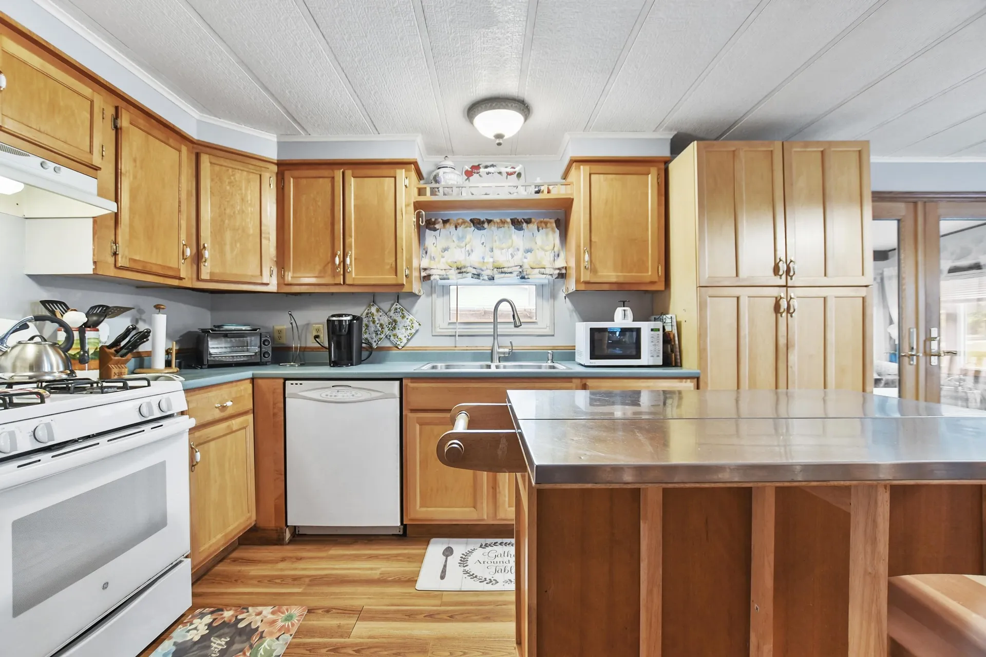 15 Sandpiper Path North Hampton NH 03862