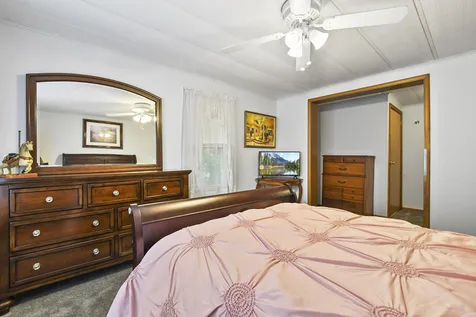 15 Sandpiper Path North Hampton NH 03862