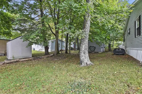 15 Sandpiper Path North Hampton NH 03862