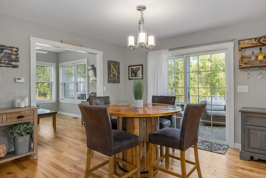 29 Huntington Way Kittery ME 03904