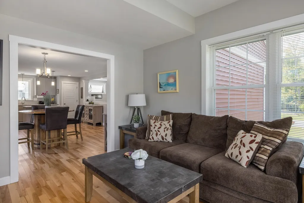 29 Huntington Way Kittery ME 03904