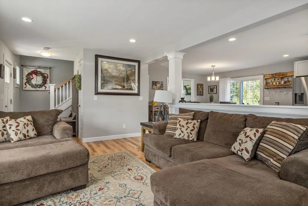 29 Huntington Way Kittery ME 03904