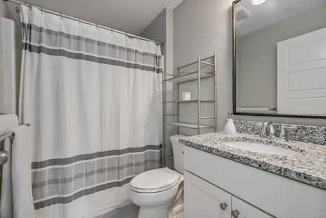 29 Huntington Way Kittery ME 03904
