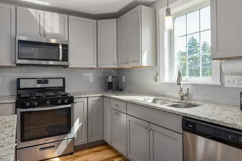 29 Huntington Way Kittery ME 03904