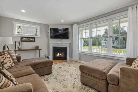 29 Huntington Way Kittery ME 03904